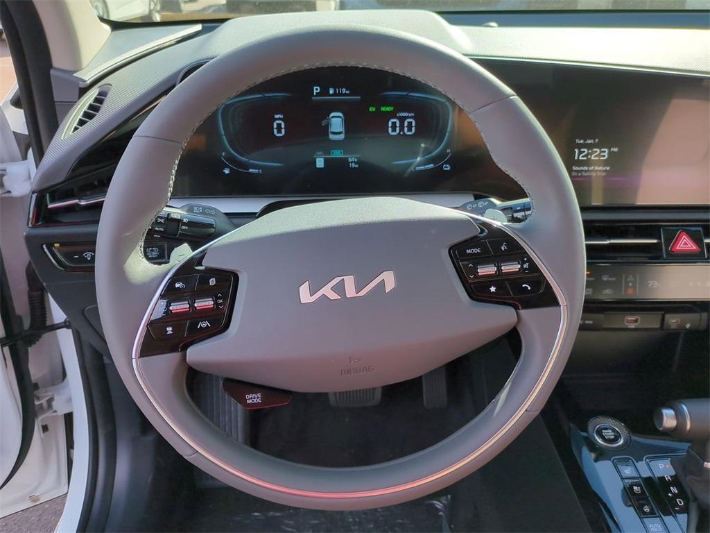 new 2025 Kia Niro car, priced at $32,165