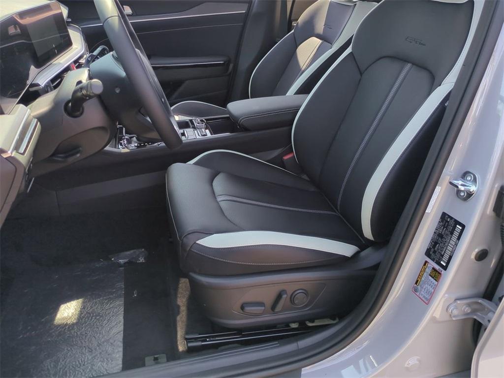 new 2025 Kia K5 car, priced at $29,045