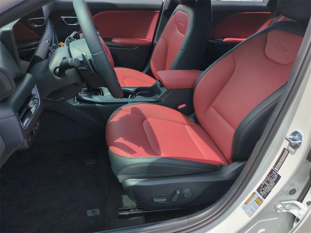 new 2025 Kia K4 car, priced at $28,055