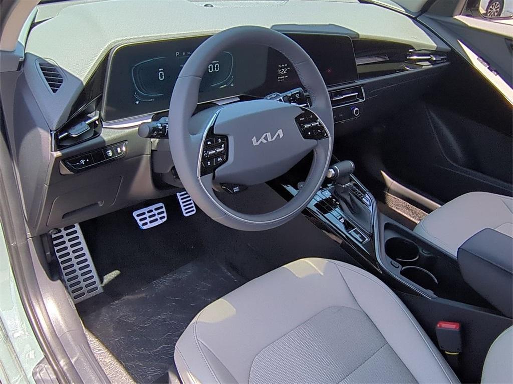 new 2025 Kia Niro car, priced at $30,760