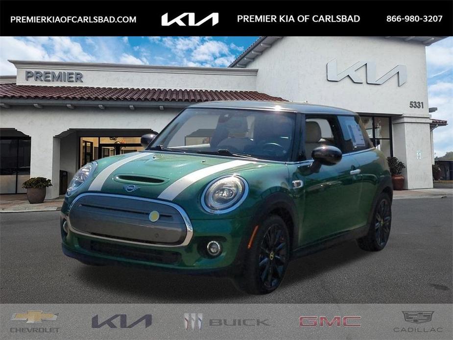 used 2020 MINI SE Hardtop car, priced at $17,490