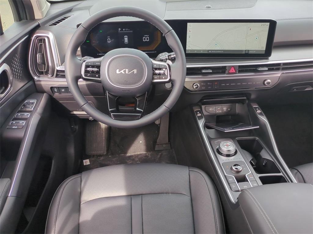 new 2025 Kia Sorento Hybrid car, priced at $39,090