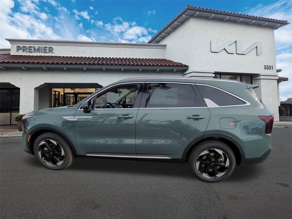 new 2025 Kia Sorento Hybrid car, priced at $39,090