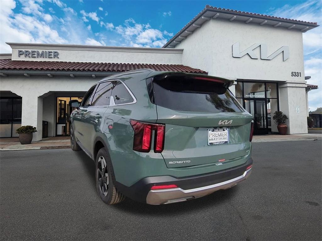 new 2025 Kia Sorento Hybrid car, priced at $39,090