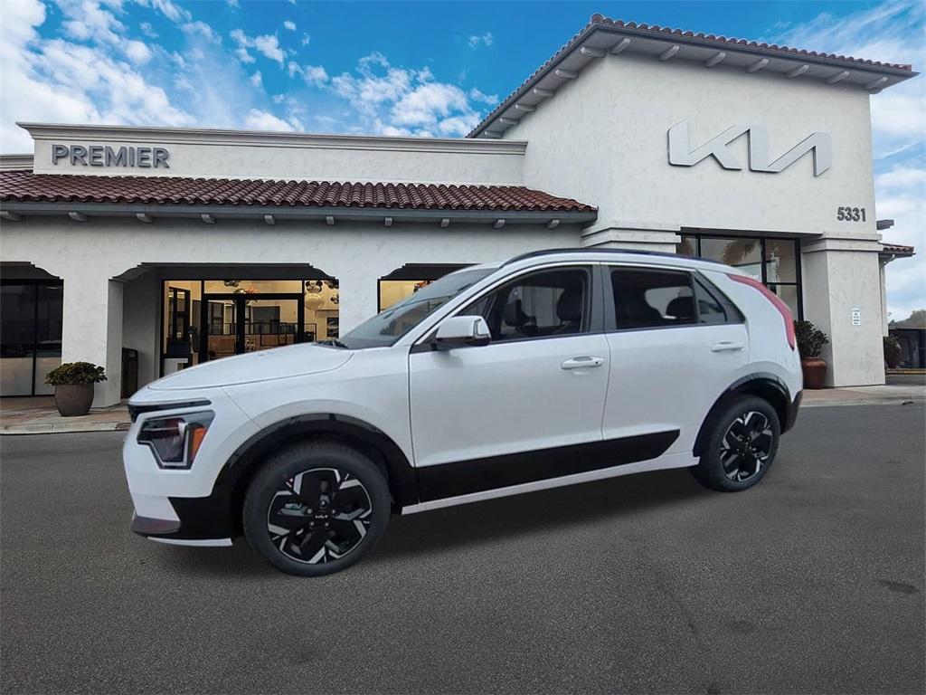 new 2025 Kia Niro EV car, priced at $33,065