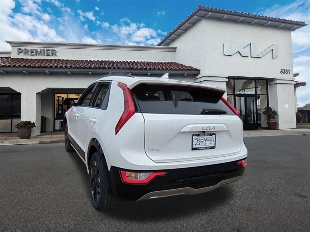 new 2025 Kia Niro EV car, priced at $33,065