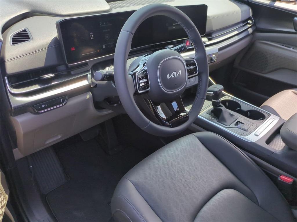 new 2026 Kia Carnival car, priced at $40,690