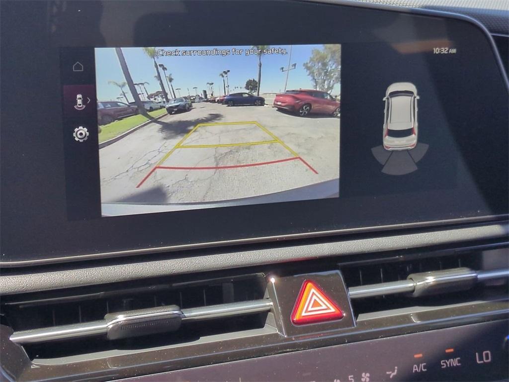 new 2025 Kia Niro car, priced at $30,360