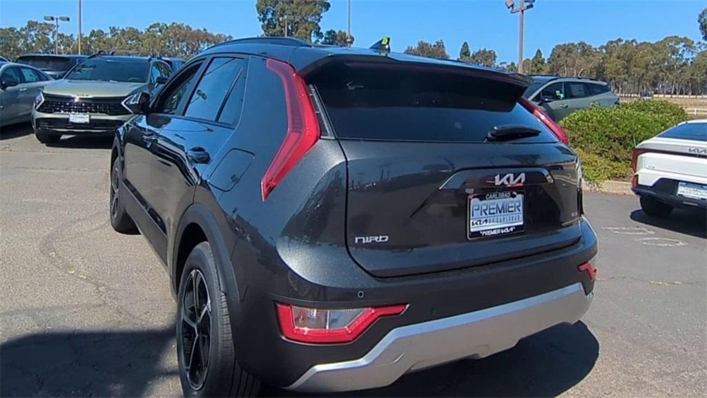 new 2025 Kia Niro car, priced at $30,360