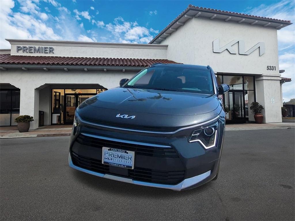 new 2025 Kia Niro car, priced at $30,360