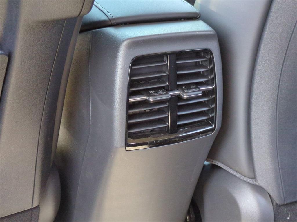 new 2025 Kia Niro car, priced at $30,360