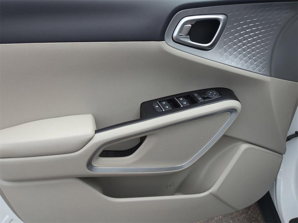 new 2025 Kia Soul car, priced at $22,105