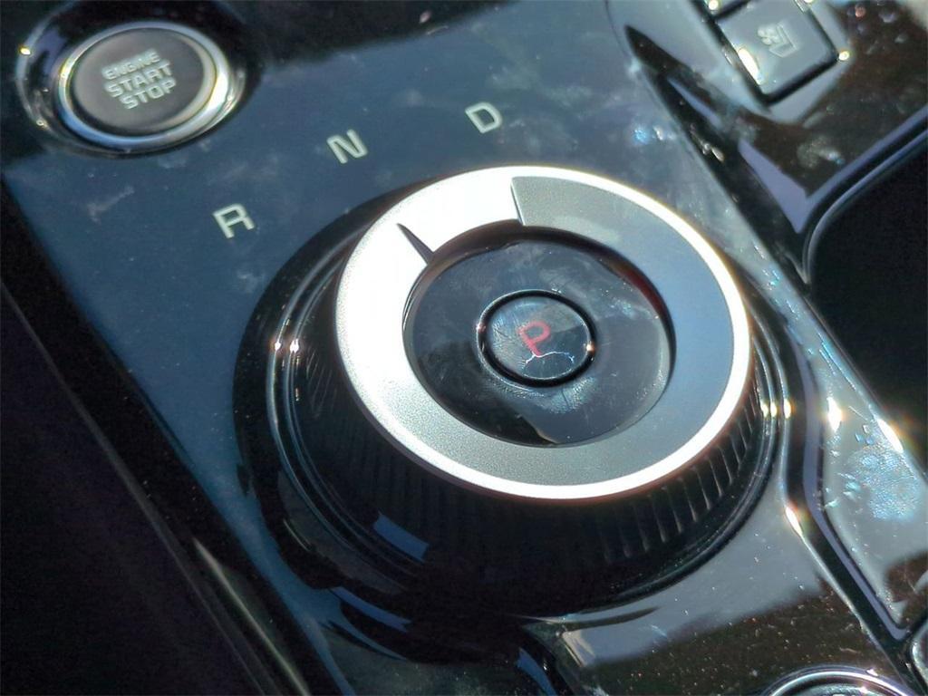 new 2025 Kia Sportage Plug-In Hybrid car, priced at $45,770