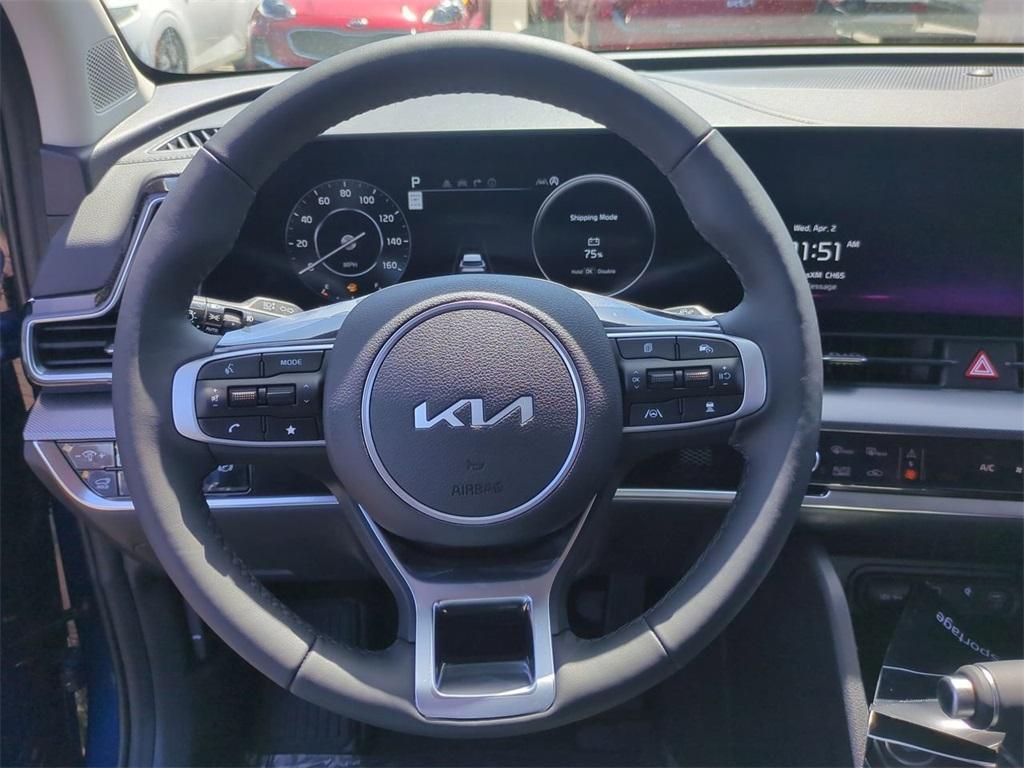 new 2025 Kia Sportage car, priced at $34,560