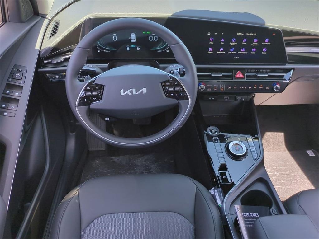 new 2025 Kia Niro Plug-In Hybrid car, priced at $35,555