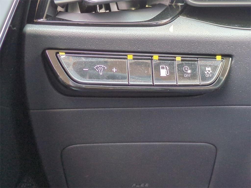 new 2025 Kia Niro Plug-In Hybrid car, priced at $35,555