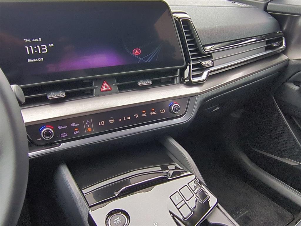 new 2025 Kia Sportage Hybrid car, priced at $33,905