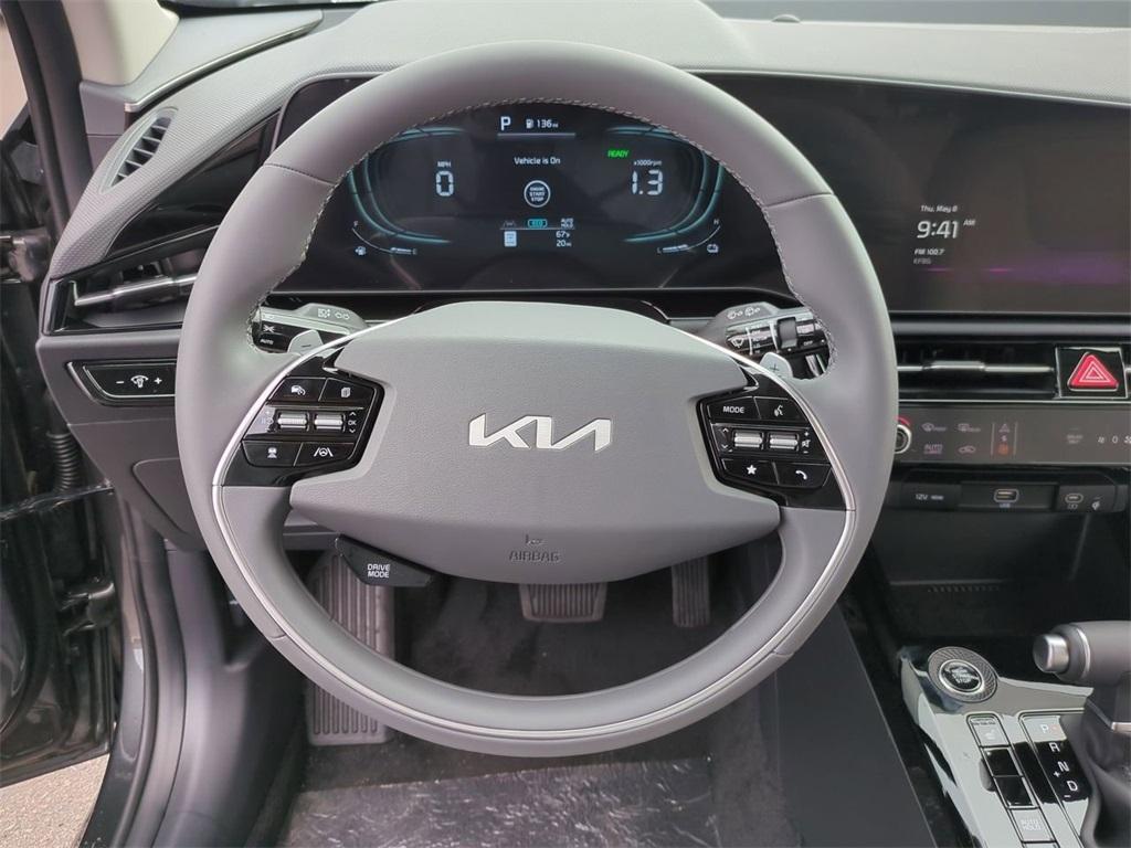new 2025 Kia Niro car, priced at $30,360