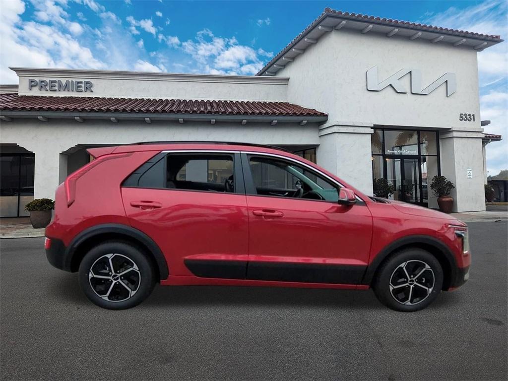 new 2025 Kia Niro Plug-In Hybrid car, priced at $35,555