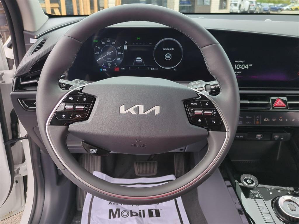 new 2025 Kia Niro EV car, priced at $34,365