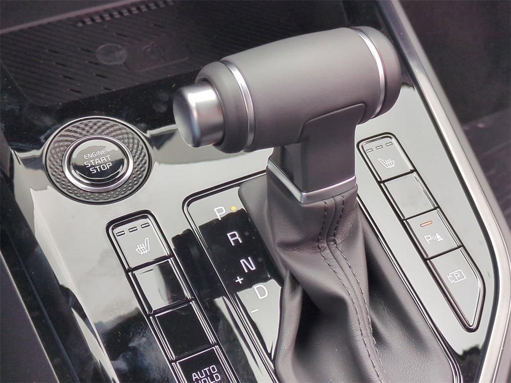 new 2025 Kia Niro car, priced at $32,500