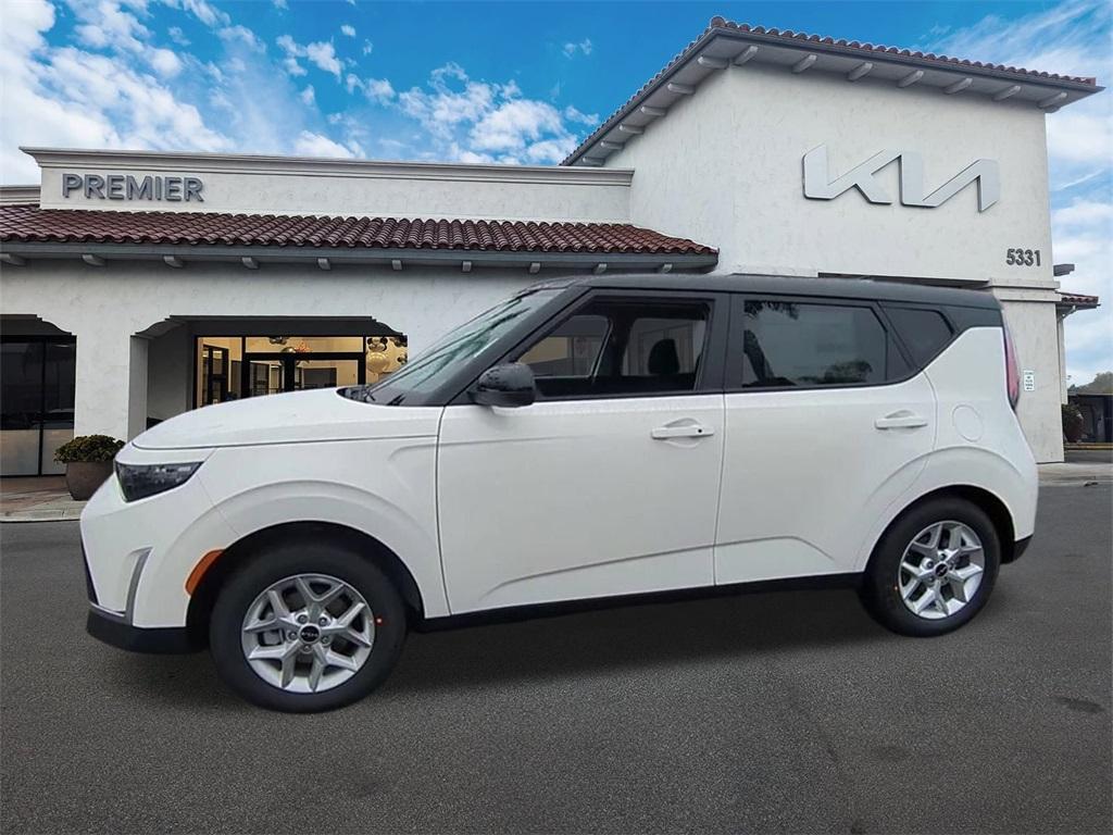 new 2025 Kia Soul car, priced at $24,660