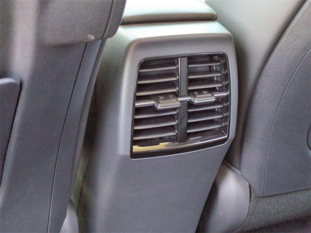 new 2025 Kia Niro Plug-In Hybrid car, priced at $35,555
