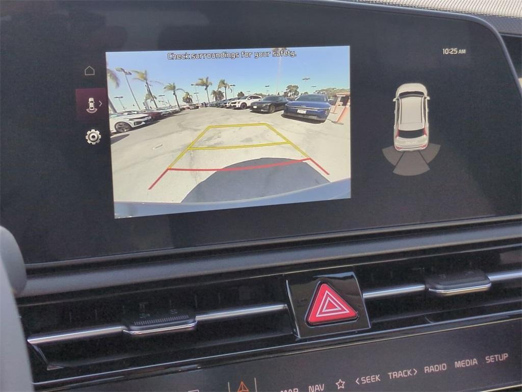 new 2025 Kia Niro car, priced at $28,960