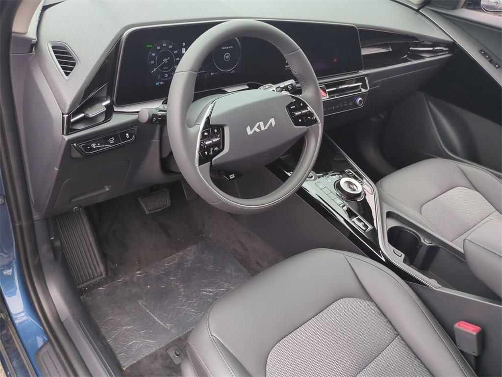 new 2025 Kia Niro EV car, priced at $32,170