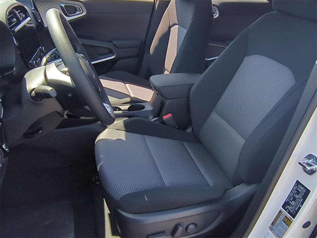 new 2025 Kia Soul car, priced at $24,605