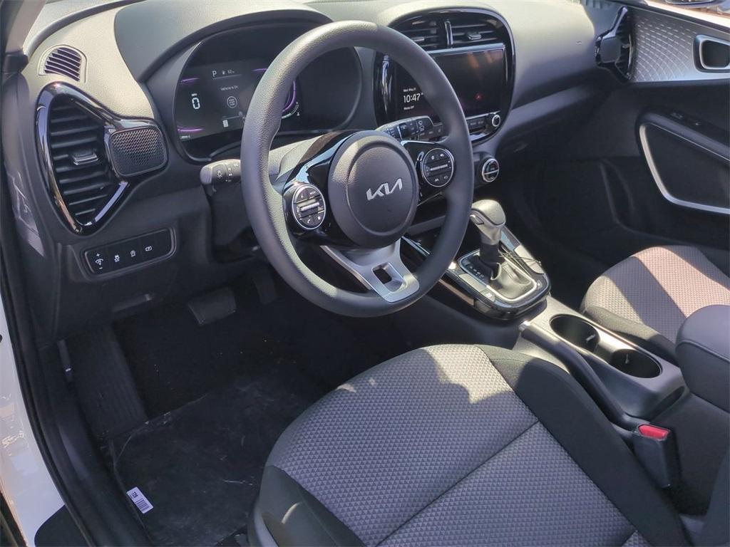 new 2025 Kia Soul car, priced at $24,605