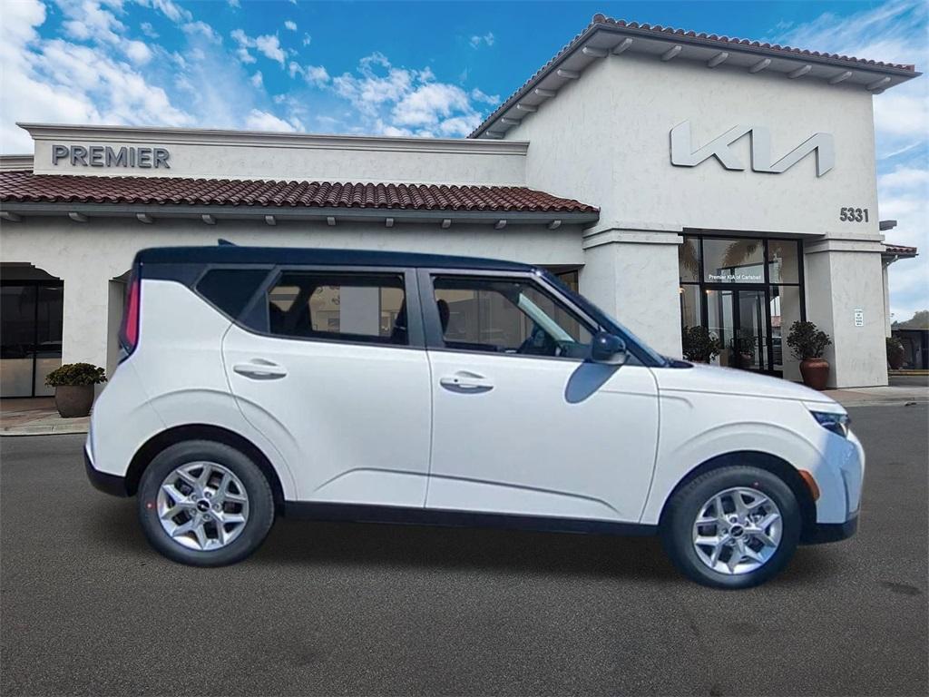 new 2025 Kia Soul car, priced at $24,605