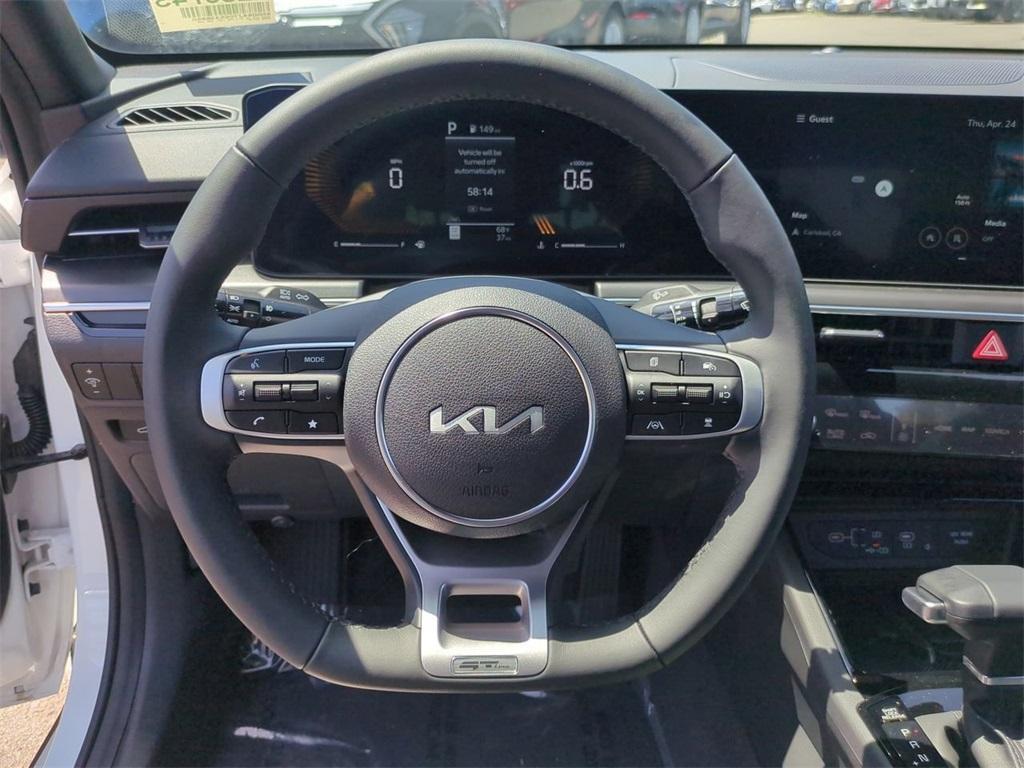 new 2025 Kia K5 car, priced at $31,415