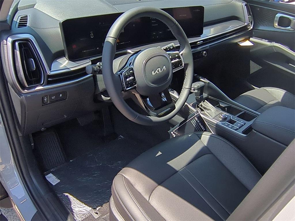 new 2025 Kia Sorento car, priced at $38,525