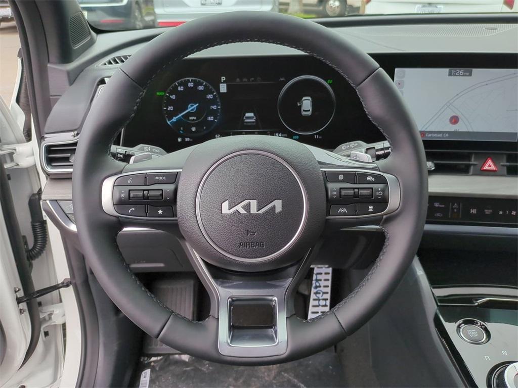new 2025 Kia Sportage Plug-In Hybrid car, priced at $45,605