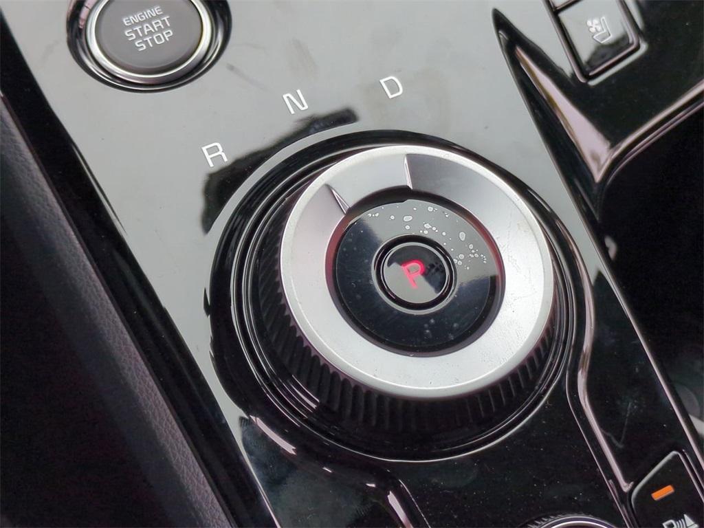 new 2025 Kia Sportage Plug-In Hybrid car, priced at $45,605