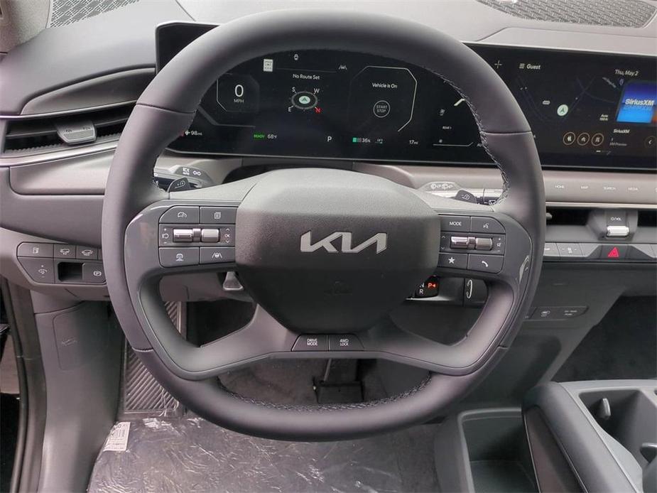 new 2024 Kia EV9 car, priced at $66,470