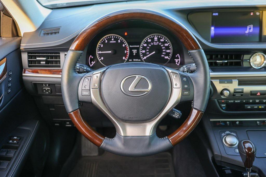 used 2015 Lexus ES 350 car, priced at $18,999