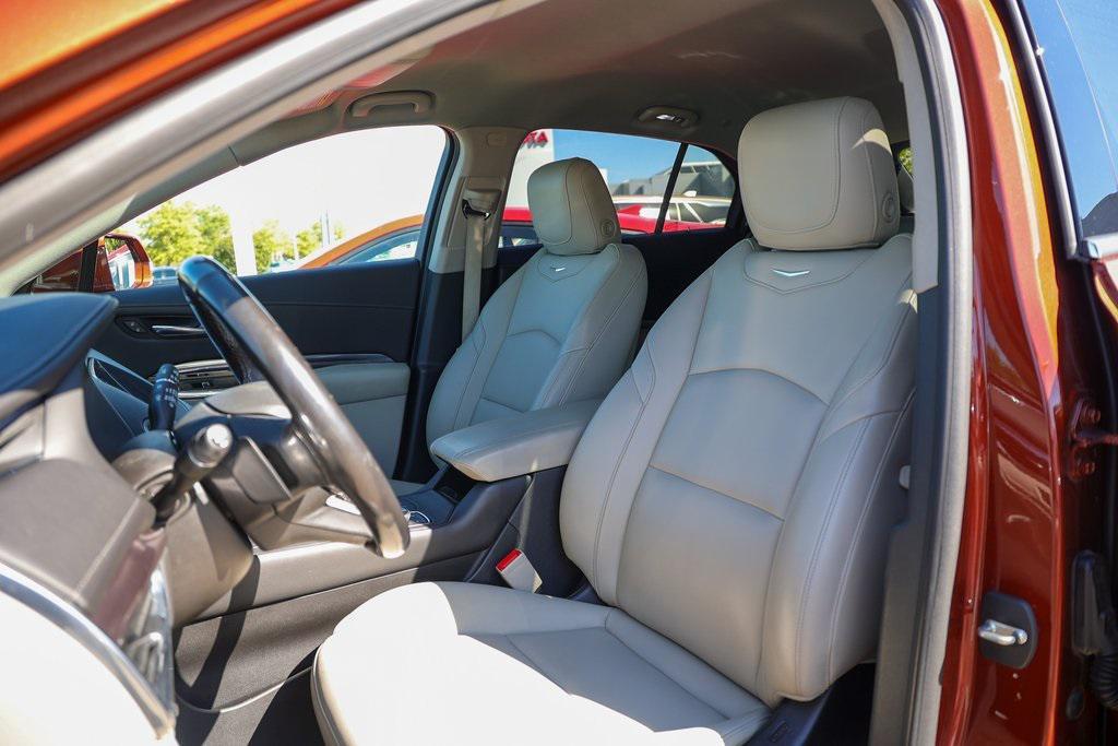 used 2019 Cadillac XT4 car, priced at $18,499