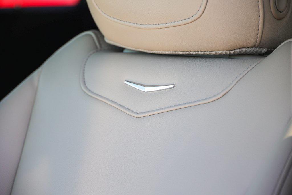 used 2019 Cadillac XT4 car, priced at $18,499