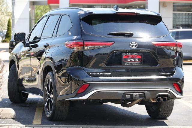 used 2022 Toyota Highlander car, priced at $40,799