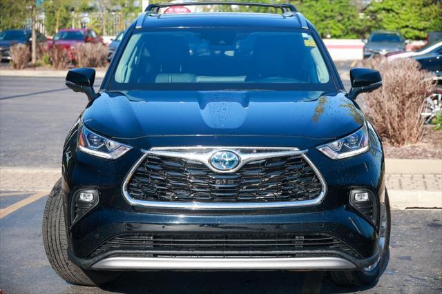 used 2023 Toyota Highlander Hybrid car, priced at $52,999