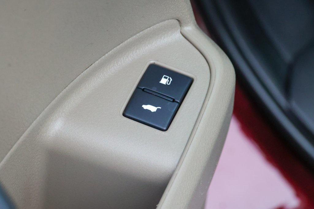 used 2018 Honda Pilot car, priced at $17,999