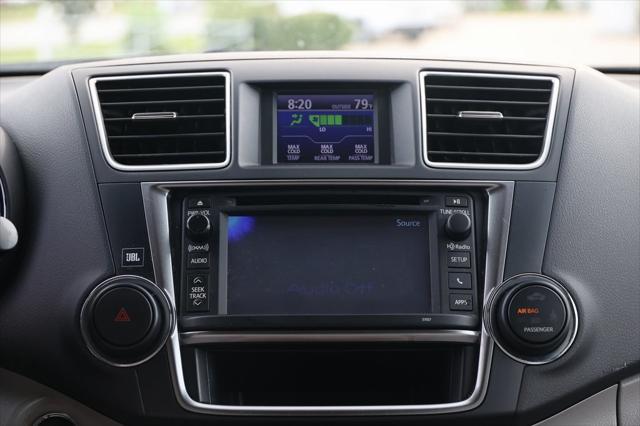 used 2013 Toyota Highlander car, priced at $14,999