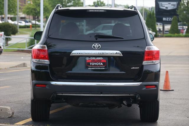 used 2013 Toyota Highlander car, priced at $14,999