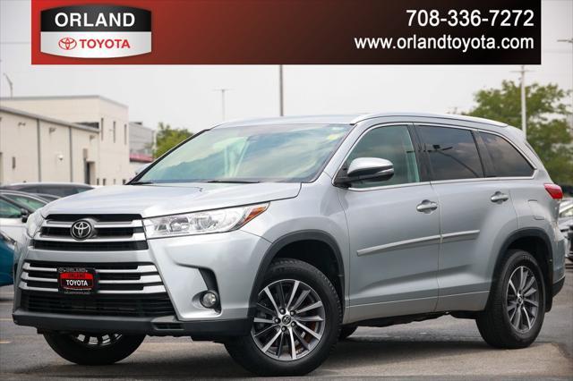 used 2018 Toyota Highlander car, priced at $27,499