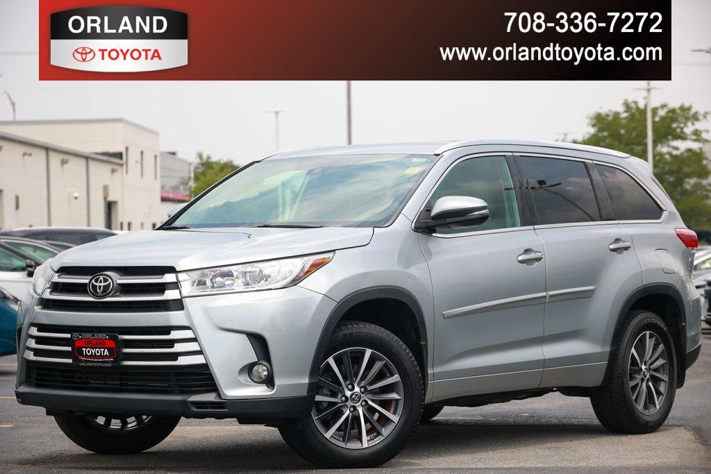 used 2018 Toyota Highlander car, priced at $26,499