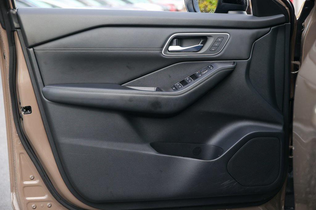 used 2024 Nissan Rogue car, priced at $33,499