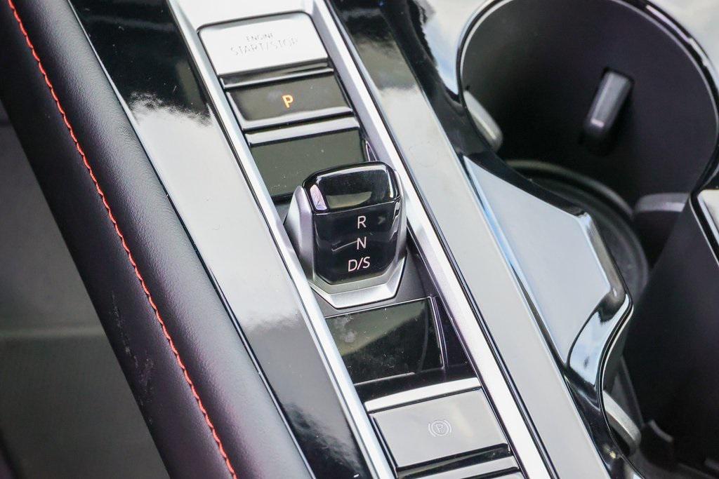 used 2024 Volkswagen Atlas car, priced at $35,999