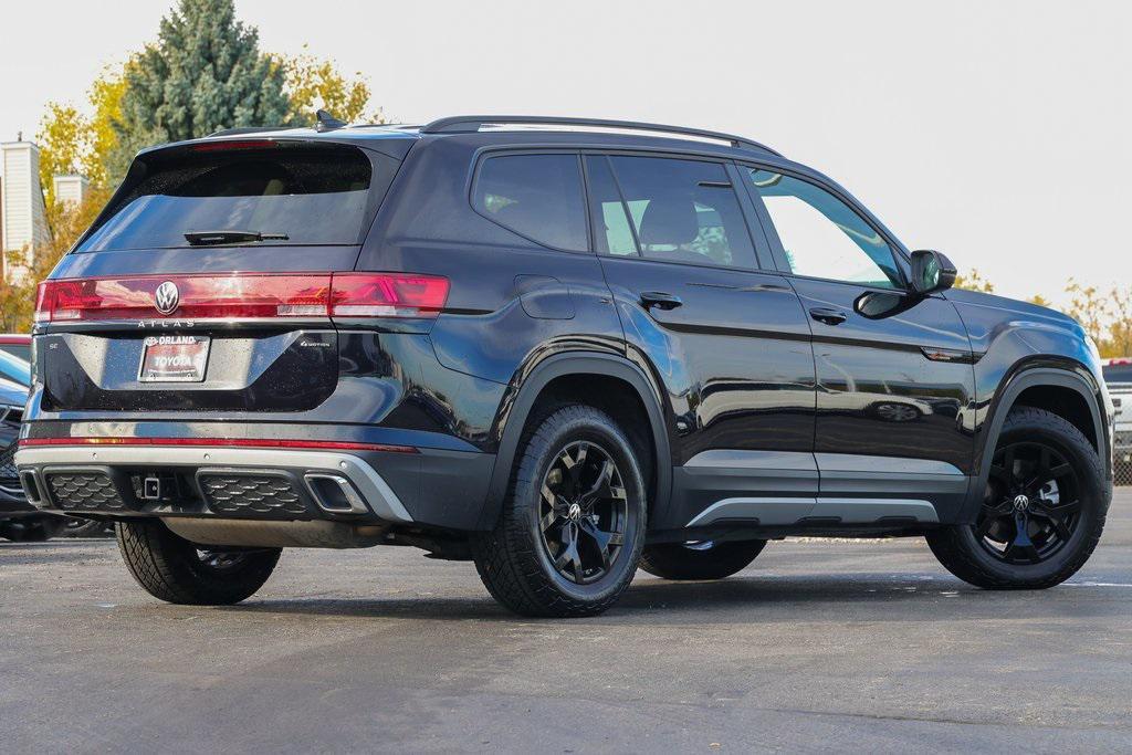 used 2024 Volkswagen Atlas car, priced at $35,999